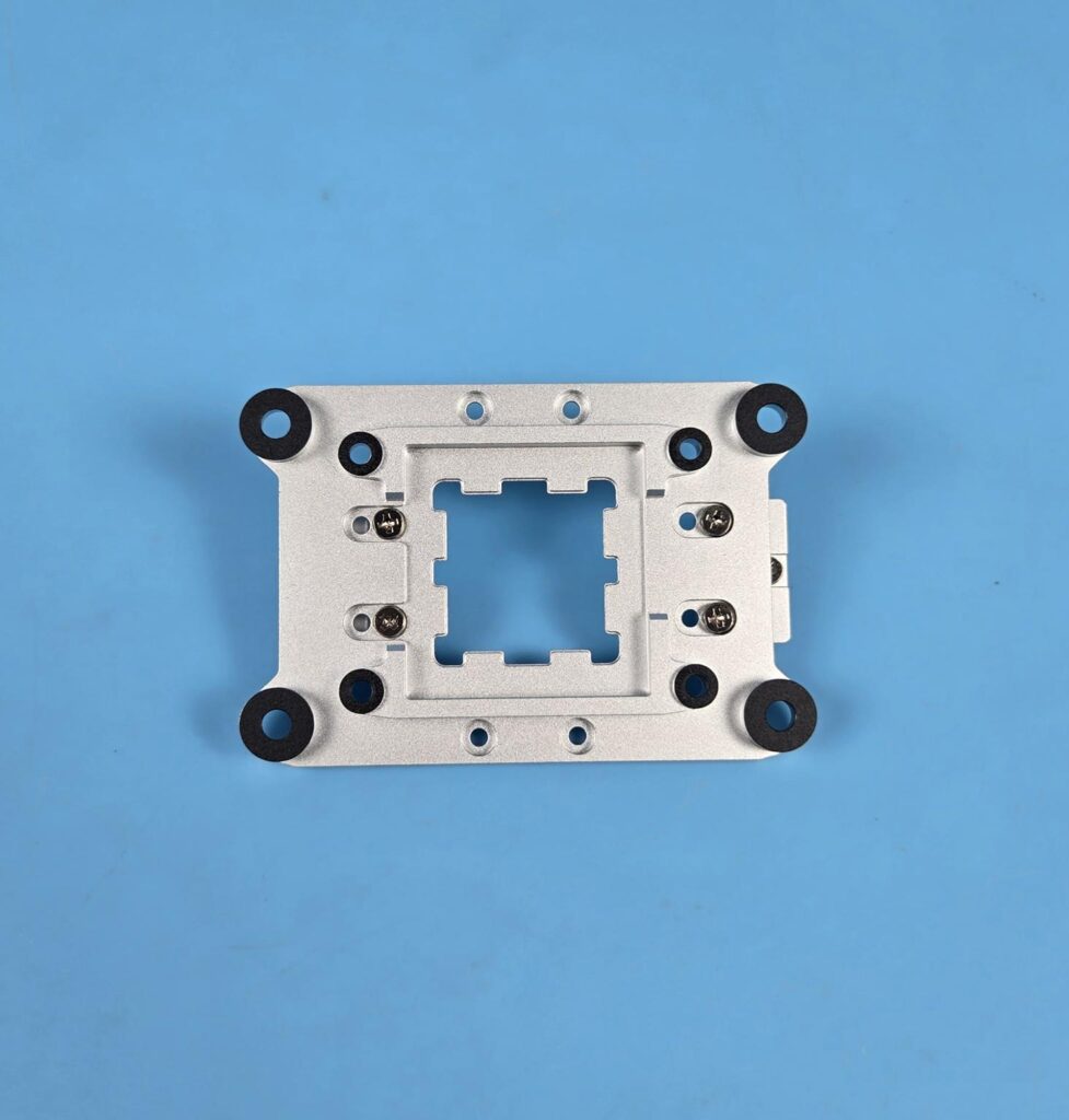 Sudokoo SK620V White Cooler Review: A Masterpiece 31 Sudokoo SK620V White Edition AMD Bracket 2