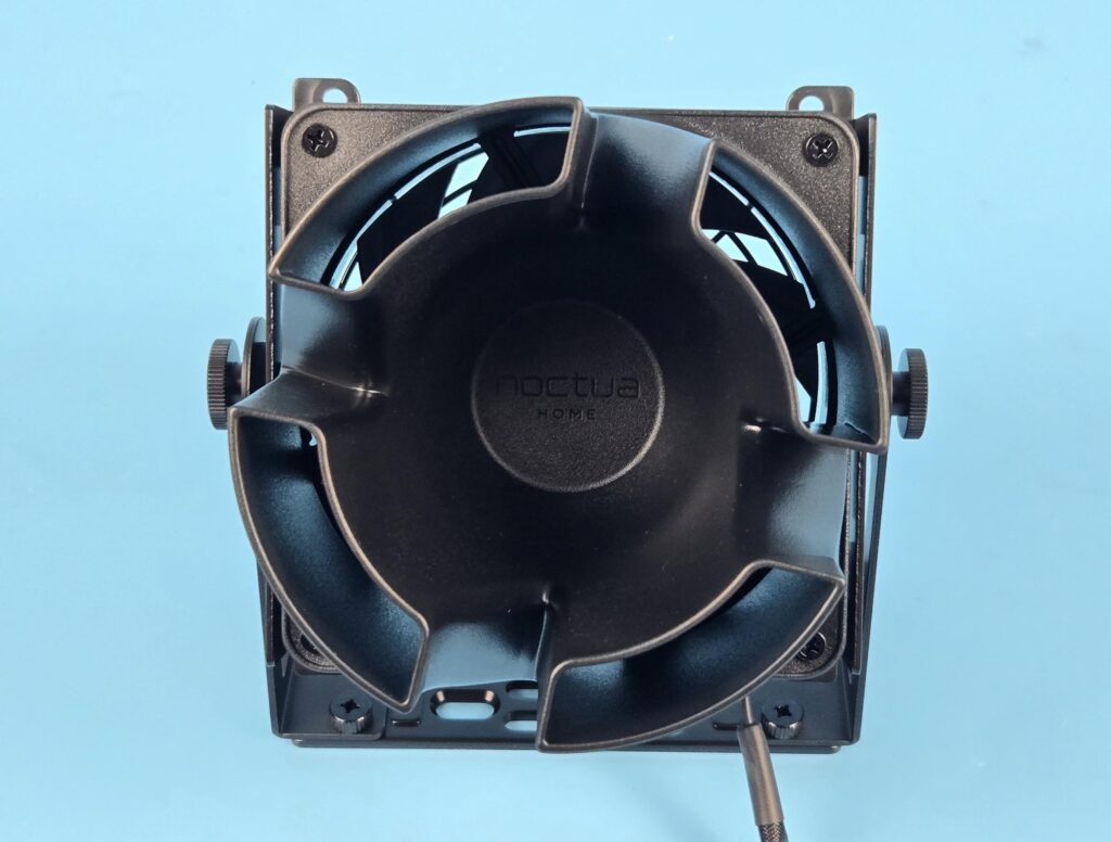 Noctua HOME NV-FS1 and NV-FS2 Review 28 Noctua NV FS1 Front View
