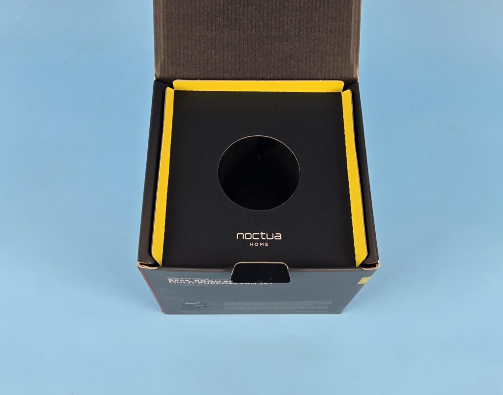 Noctua HOME NV-FS1 and NV-FS2 Review 8 Noctua NV FS1 Packing Box 2