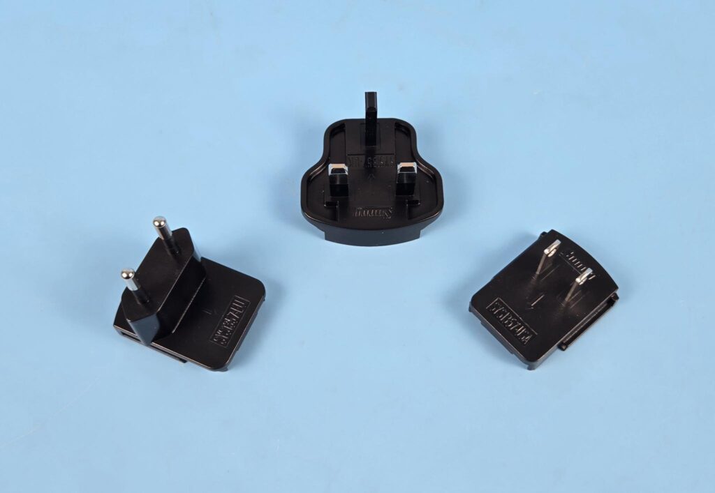 Noctua HOME NV-FS1 and NV-FS2 Review 22 Noctua NV FS2 Plugs