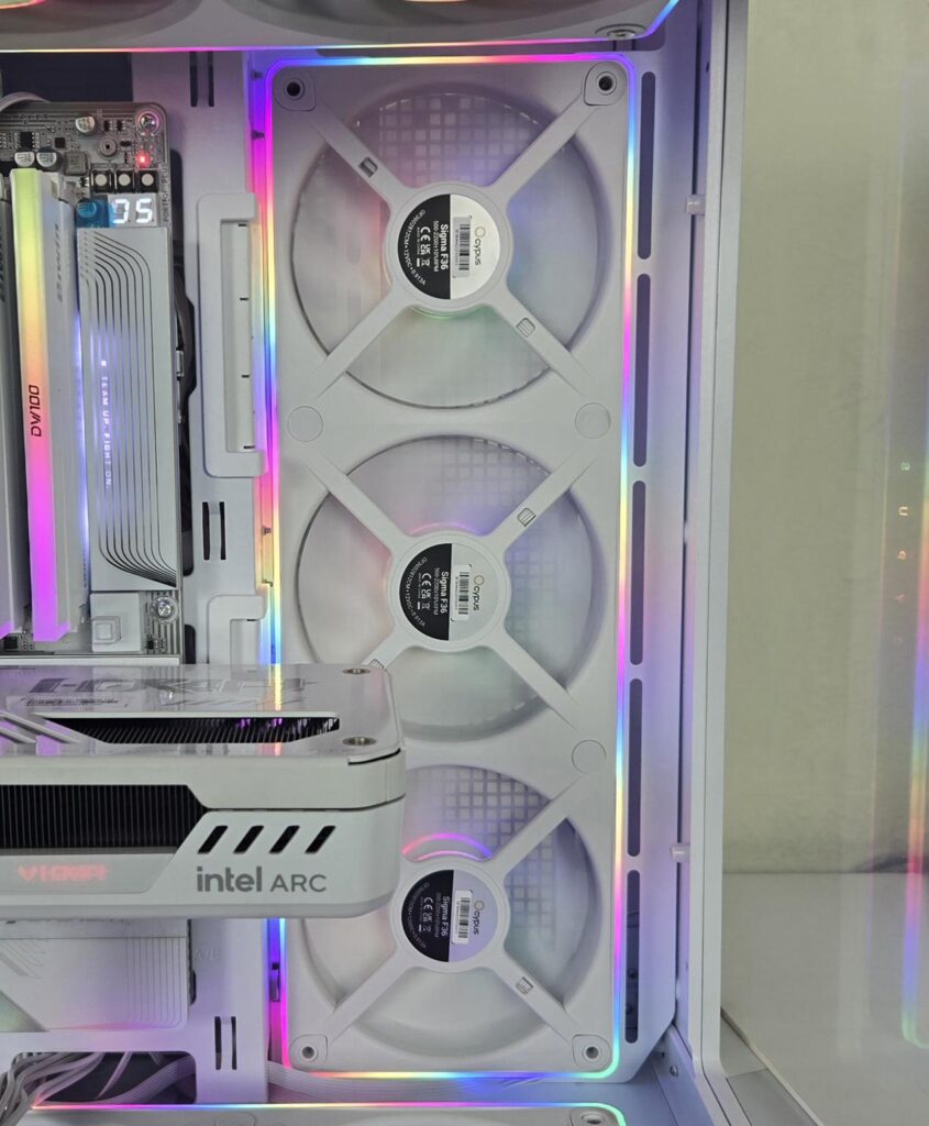 Ocypus Sigma F36 ARGB WH RGB 10