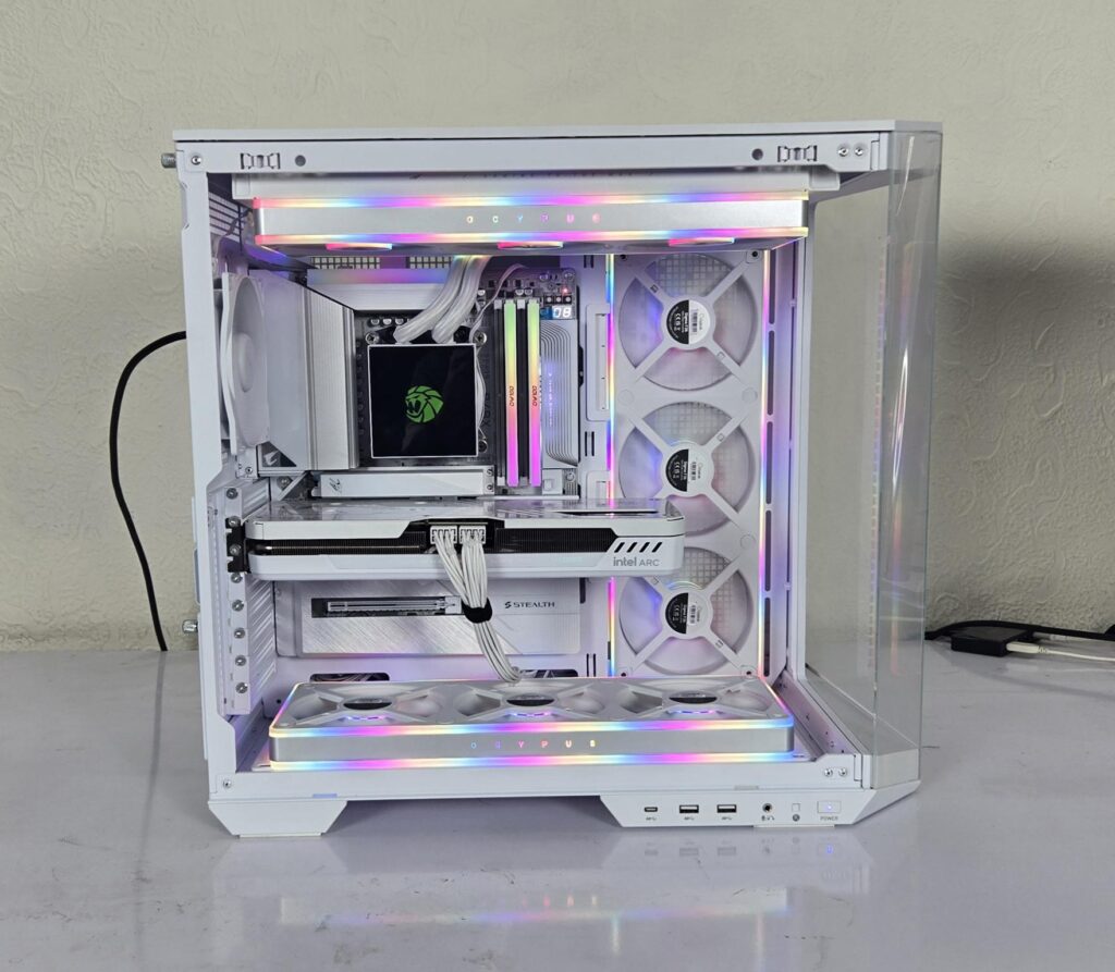 Ocypus Sigma F36 ARGB WH RGB 6