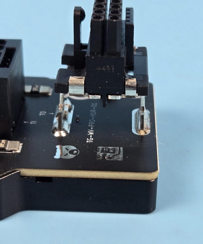 Thermal Grizzly WireView Pro Review - A Must Have for your Peace of Mind 12 Thermal Grizzly WireView Pro Connector Base 1