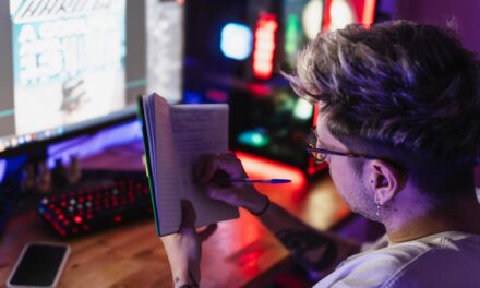 From Manuals to Micro-Content: How Technology Is Changing the Way We Learn Game Rules