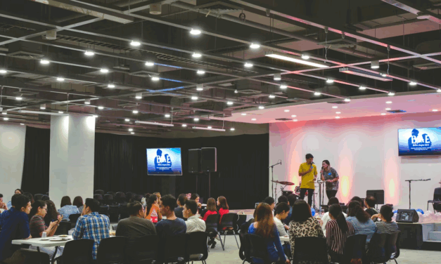 The Role of Business Events in Sharing Technology Ideas
