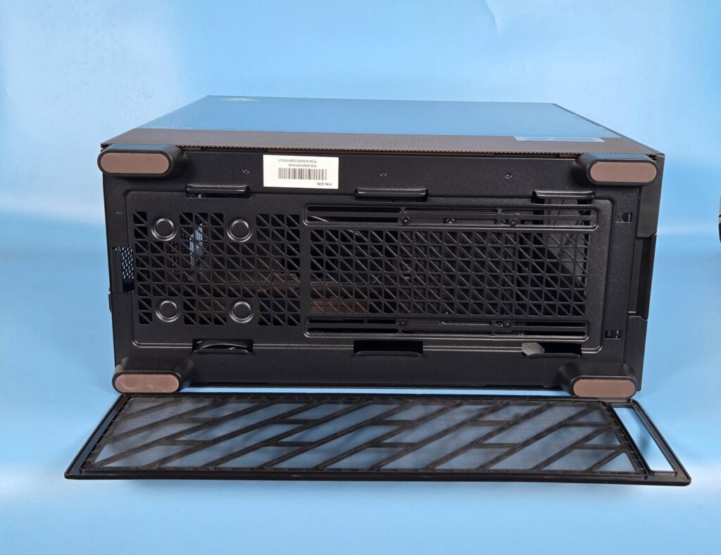 Antec Flux Pro Noctua Edition: A Must Have 34 Antec Flux Pro Noctua Edition Bottom View 2