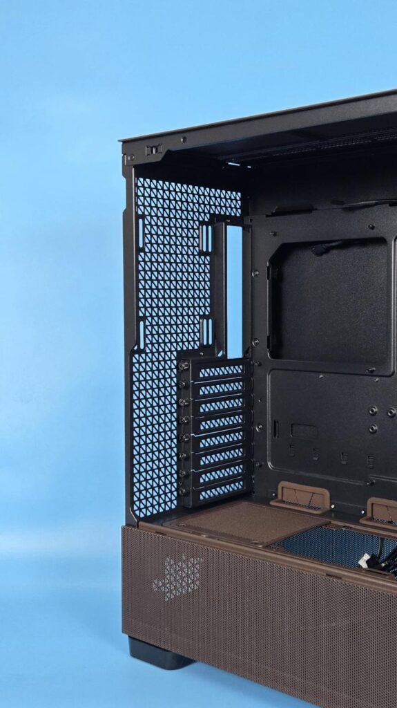 Antec Flux Pro Noctua Edition: A Must Have 50 Antec Flux Pro Noctua Edition Side View 6