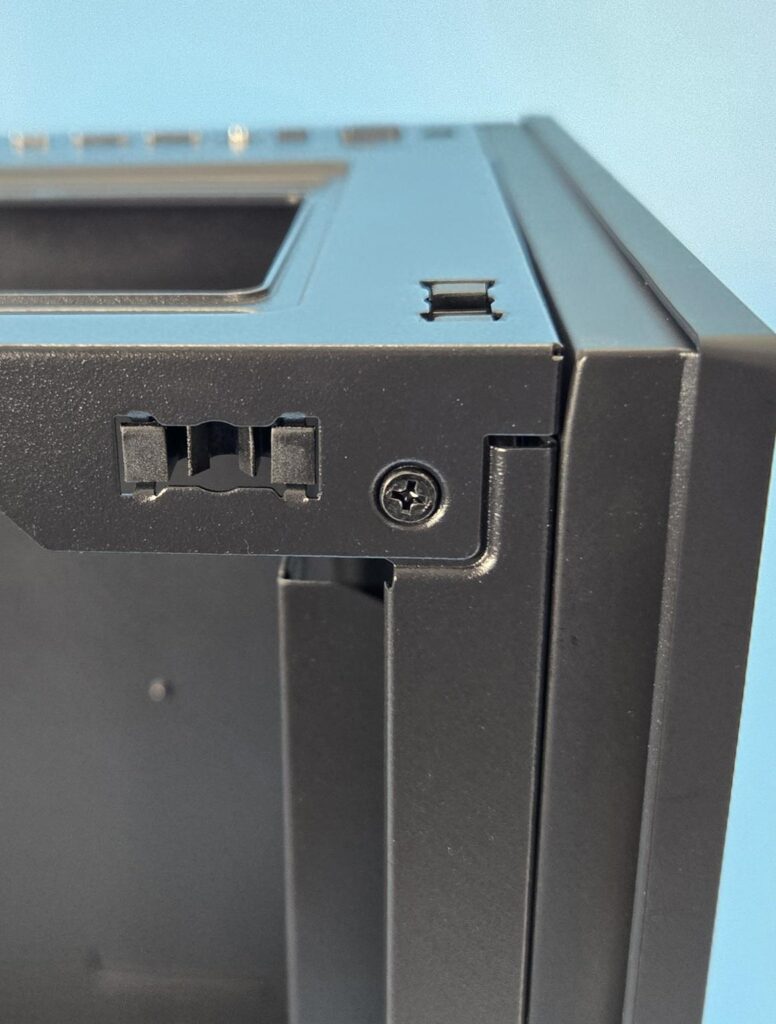Antec Flux Pro Noctua Edition: A Must Have 41 Antec Flux Pro Noctua Edition Top View 6