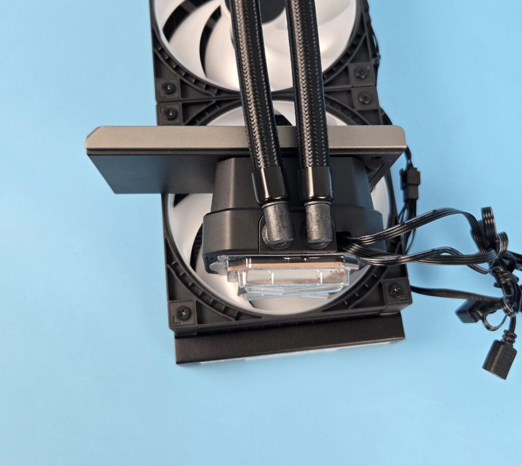 DeepCool LT360 Vision ARGB Review: Large Screen with Silent Cooling 16 DeepCool LT360 Vision ARGB Display 6