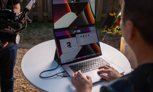 Portable Monitors: The Secret Weapon for Business Consultants