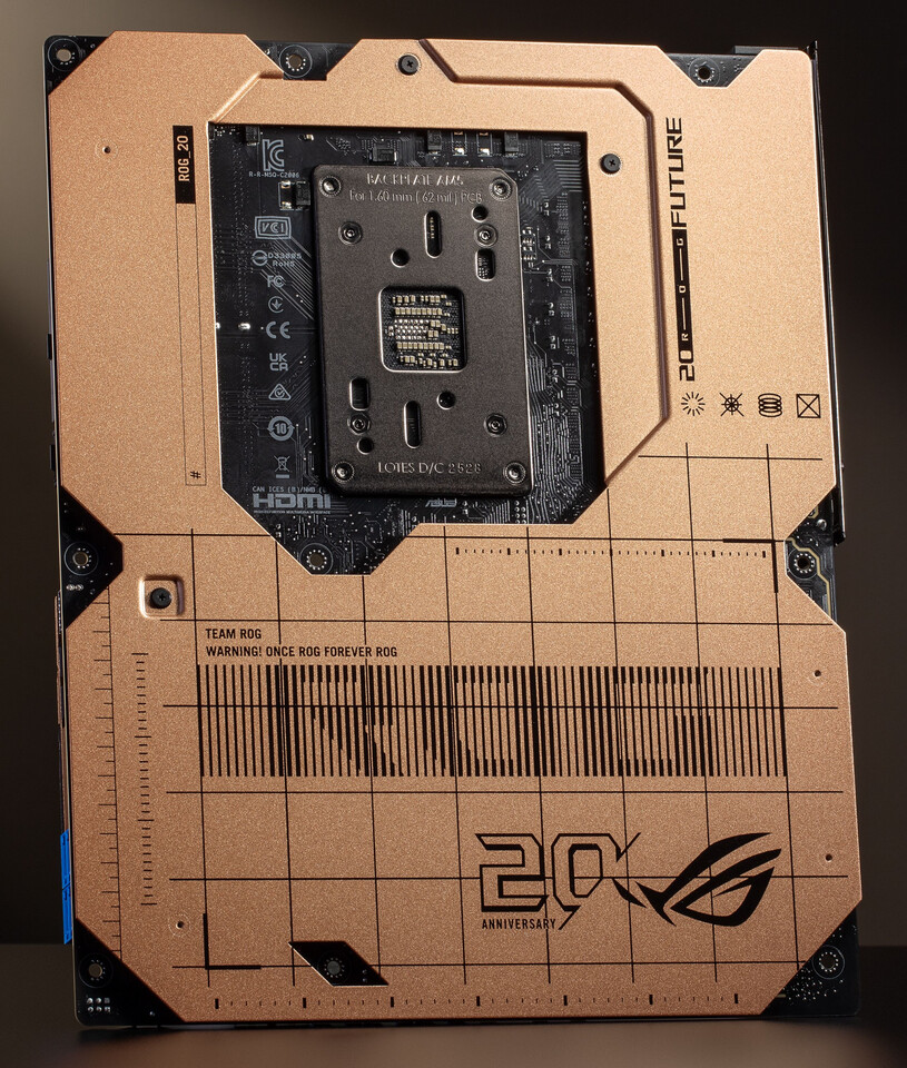 ASUS ROG Crosshair 2006 motherboard 4