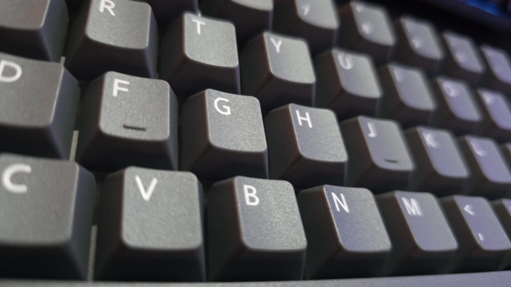 Iqunix EV63 8