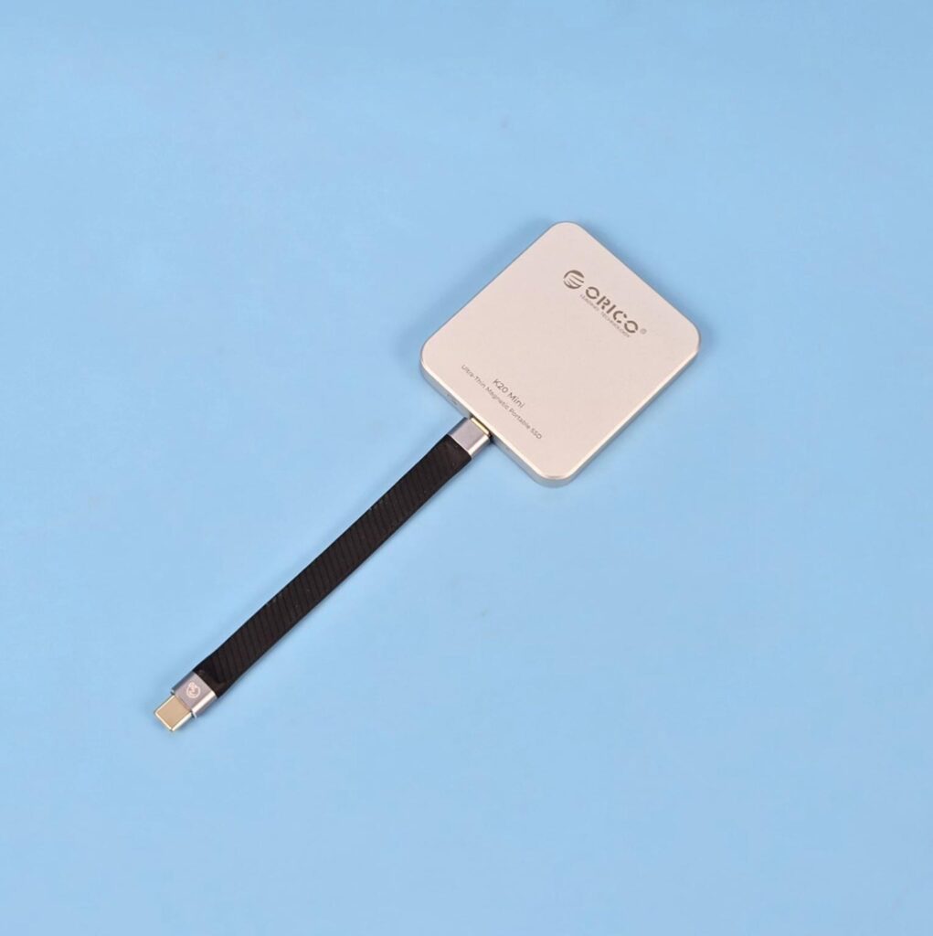 Orico K20 Mini Drive Review: Impressive Speeds in Small Form 13 Orico K20 Mini Connected