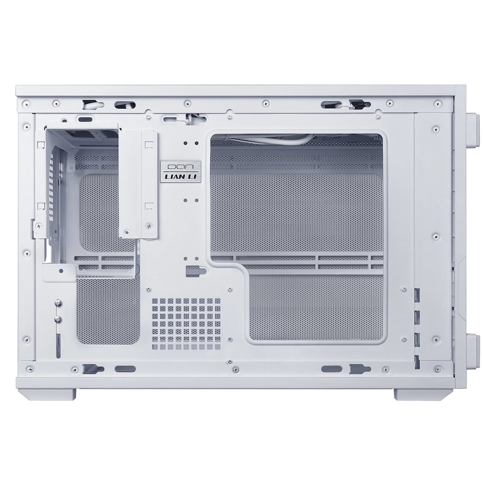 Lian Li B4 mATX chassis 9