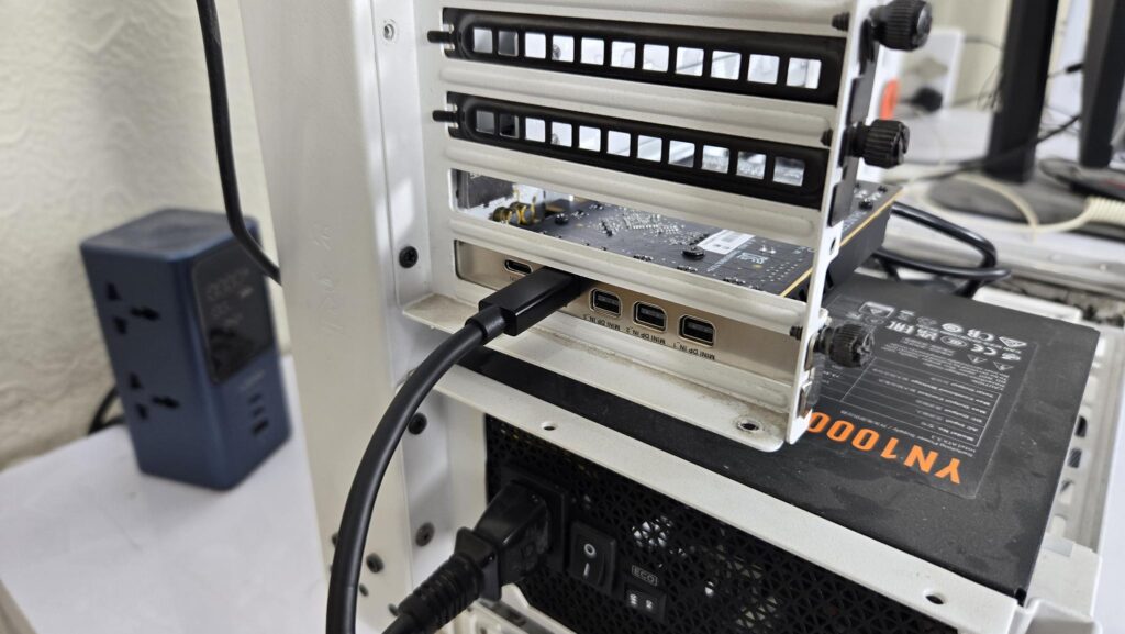 ORICO X50 Pro Thunderbolt80G Enclosure Review 28 Orico X50 Pro Thunderbolt 5 Enclosure Setup 2