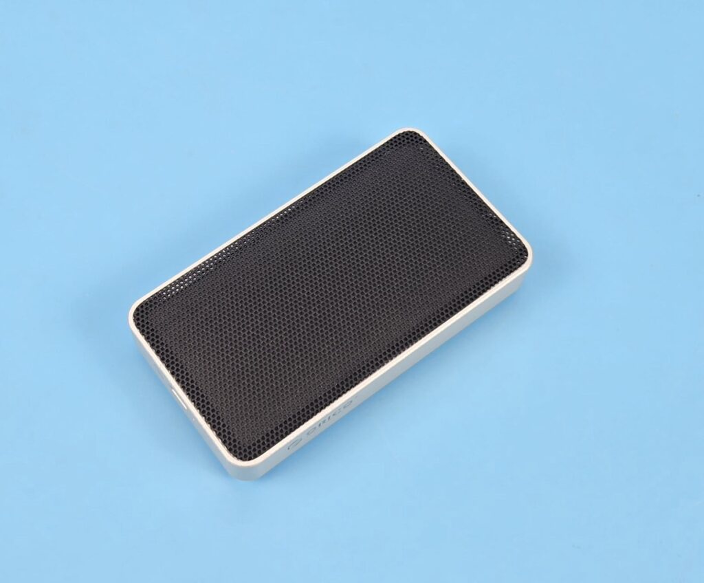 ORICO X50 Pro Thunderbolt80G Enclosure Review 7 Orico X50 Pro Thunderbolt 5 Enclosure Top View