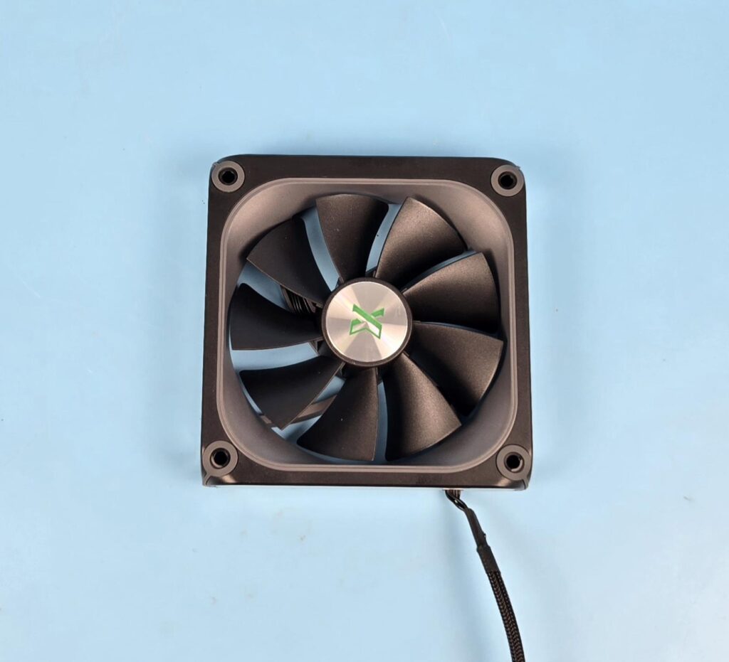 XASTRA Astra LZ360 ARGB Black Review: Nostalgic Pixel Display! 21 XASTRA Astra LZ360 ARGB Black Fan 1