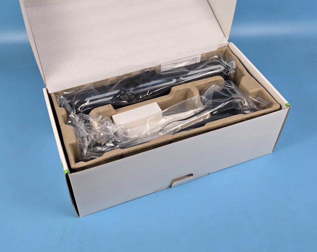 XASTRA Astra LZ360 ARGB Black Review: Nostalgic Pixel Display! 3 XASTRA Astra LZ360 ARGB Black Packing Box 2