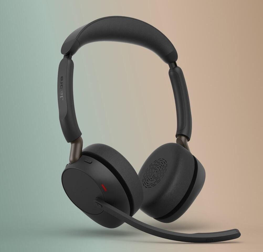 Jabra Evolve3 Expands with Three New Headsets 2 Jabra Evolve3 headsets 3