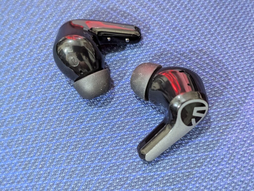 SOUNDPEATS C30 Review: Affordable Earbuds with LDAC, ANC, and 52-Hour Battery Life 5 SoundPEATS C30 Earbuds 21