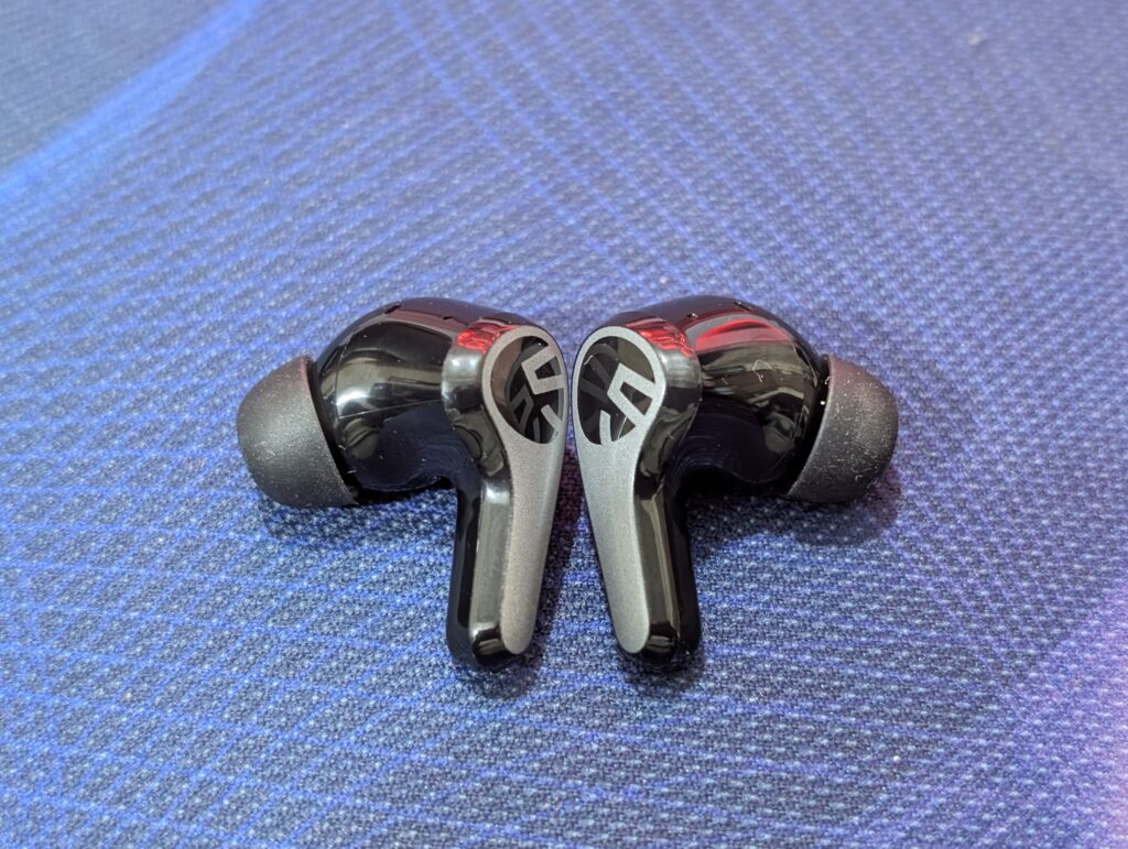 SOUNDPEATS C30 Review: Affordable Earbuds with LDAC, ANC, and 52-Hour Battery Life 6 SoundPEATS C30 Earbuds 24